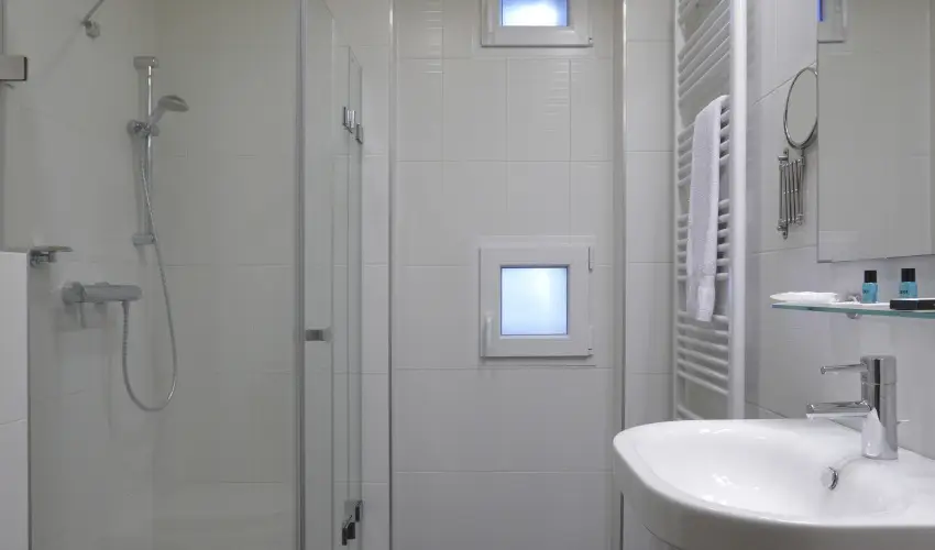 Laterum Hotel P�cs - M�rcius 15. 