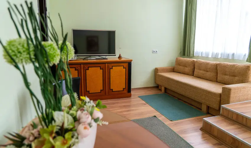 Majerik Hotel H�v�z - M�rcius 15. 
