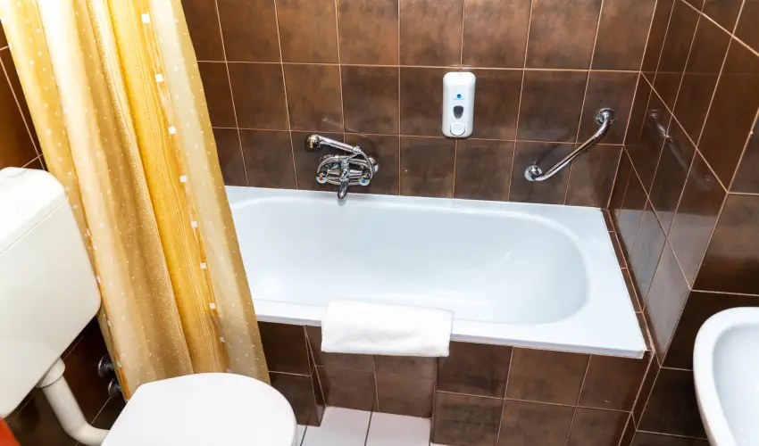 Majerik Hotel H�v�z - M�rcius 15. 