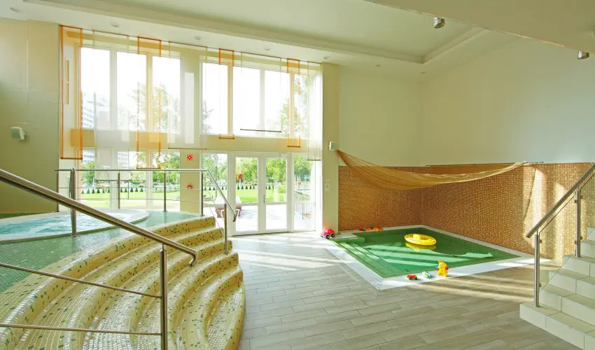 Hotel Margar�ta Balatonf�red - M�rcius 15. 