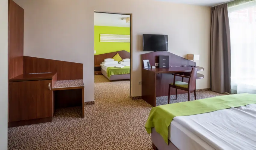 Hotel Margar�ta Balatonf�red - M�rcius 15. 