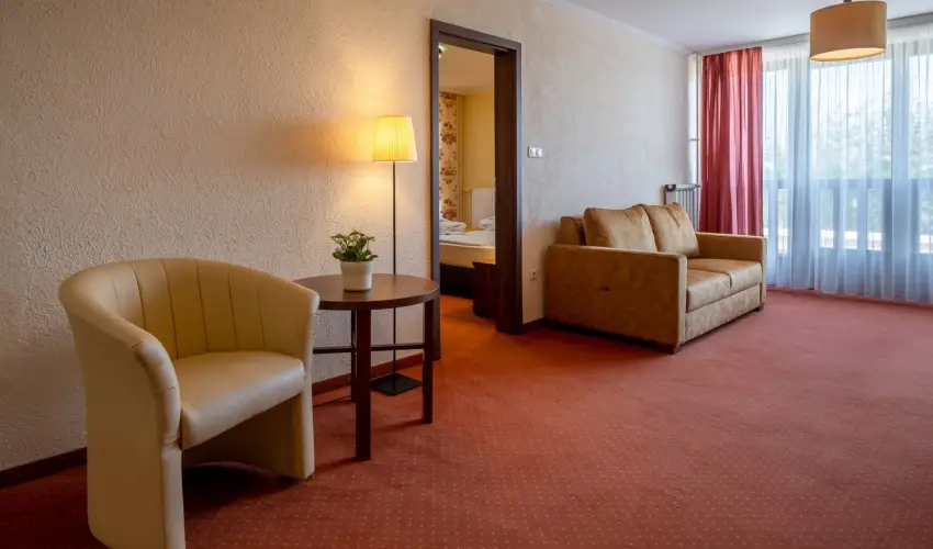 Hotel Margar�ta Balatonf�red - M�rcius 15. 