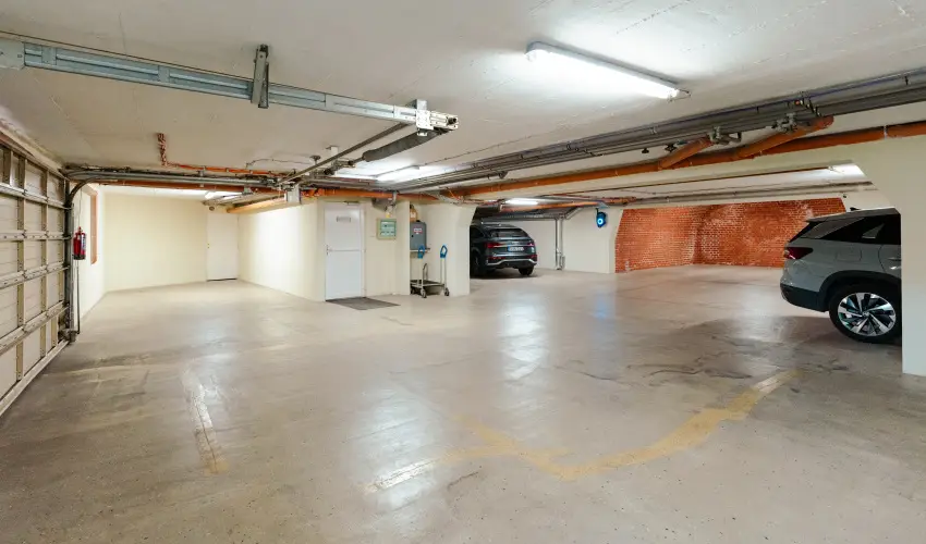 S�ndor Hotel P�cs - M�rcius 15.  (min. 2 �j)