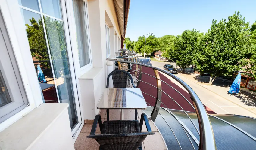 Hotel N�gy �vszak Hajd�szoboszl� - M�rcius 15.