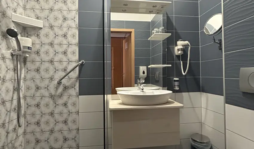 Hotel N�gy �vszak Hajd�szoboszl� - M�rcius 15.