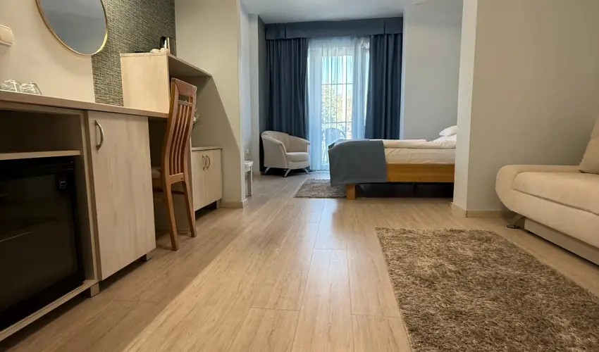 Hotel N�gy �vszak Hajd�szoboszl� - M�rcius 15.