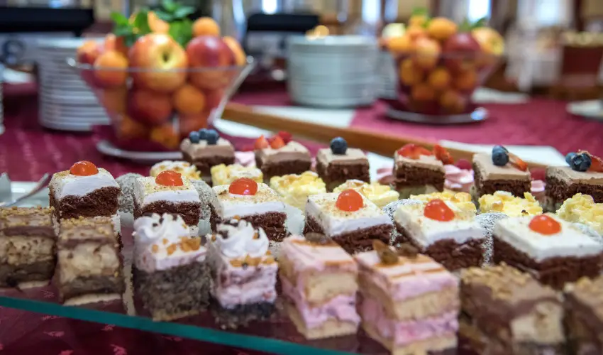 Palace Hotel  H�v�z - M�rcius 15. 