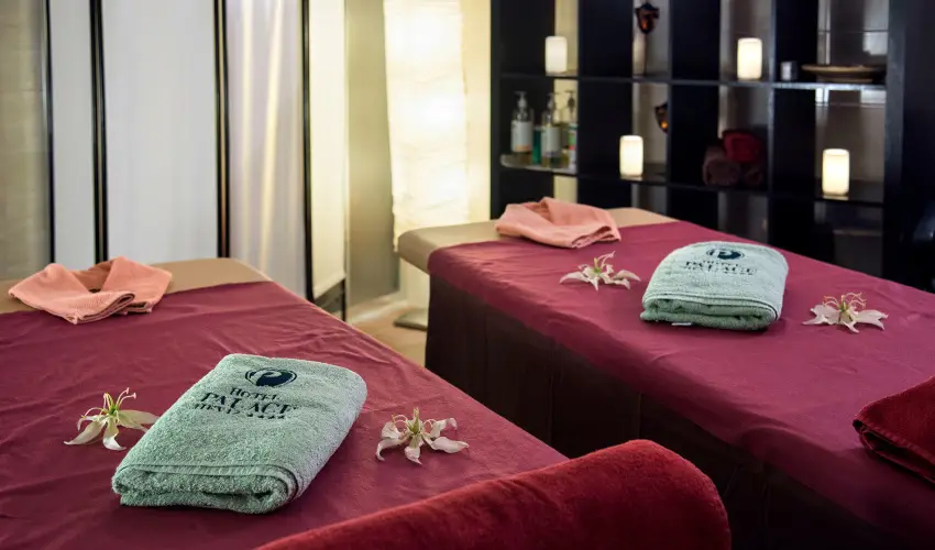 Palace Hotel  H�v�z - M�rcius 15. 