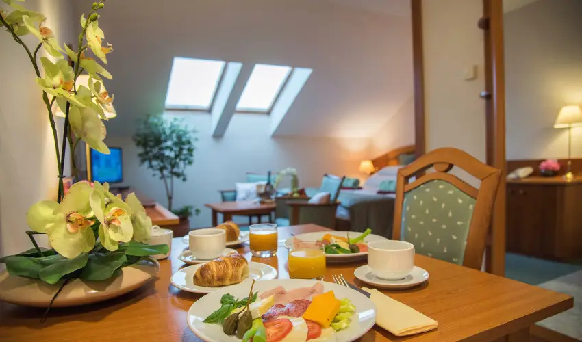 Palace Hotel  H�v�z - M�rcius 15. 