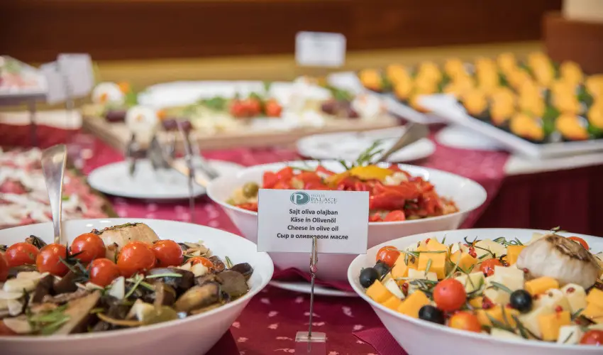 Palace Hotel  H�v�z - M�rcius 15. 