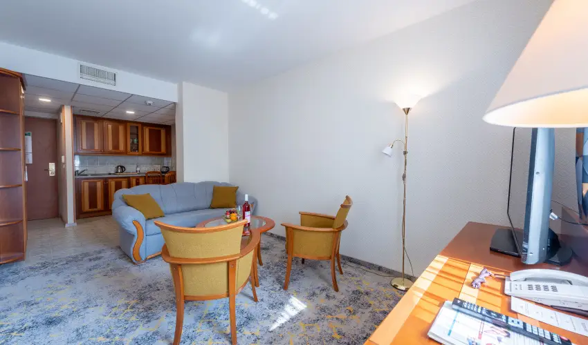 Palace Hotel  H�v�z - M�rcius 15. 