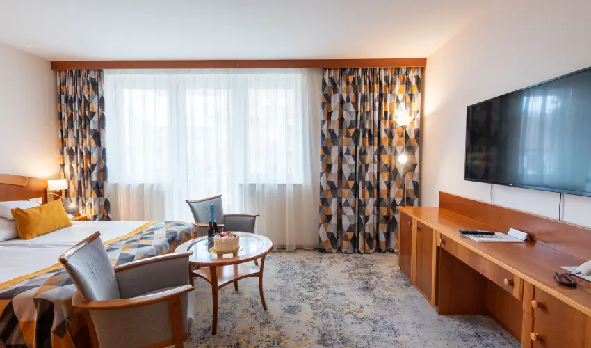 Palace Hotel  H�v�z - M�rcius 15. 