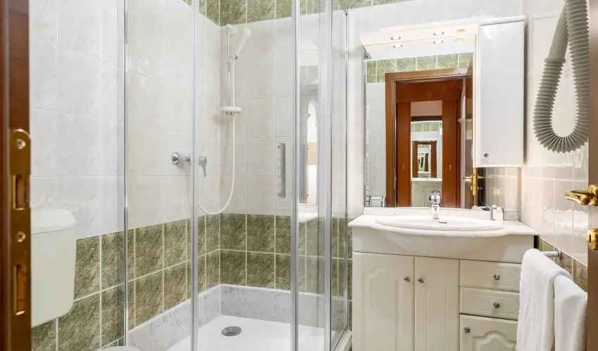 Hotel Pannonia Miskolc - M�rcius 15.