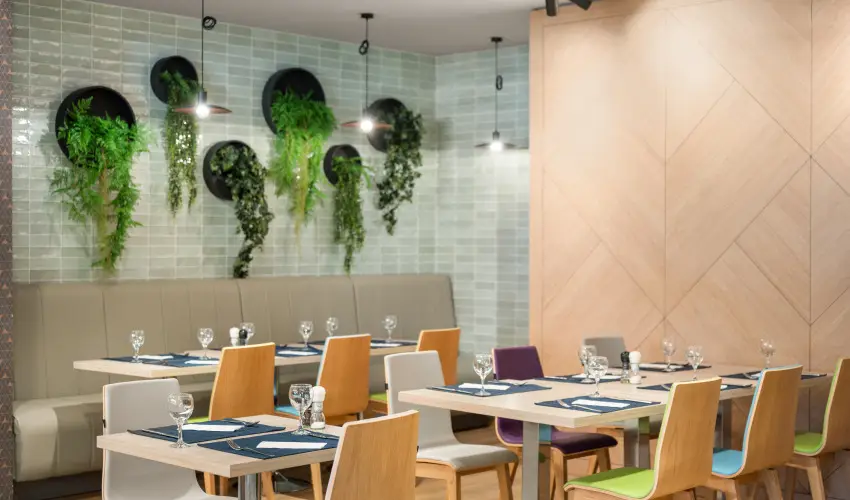 Park Inn by Radisson S�rv�r Resort & Spa S�rv�r - M�rcius 15. (min. 3 �j)