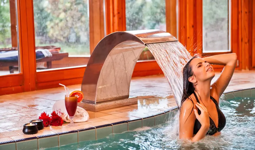 Hotel Piroska B�k, B�kf�rd� - M�rcius 15. 