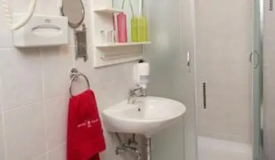 Hotel Piroska B�k, B�kf�rd�