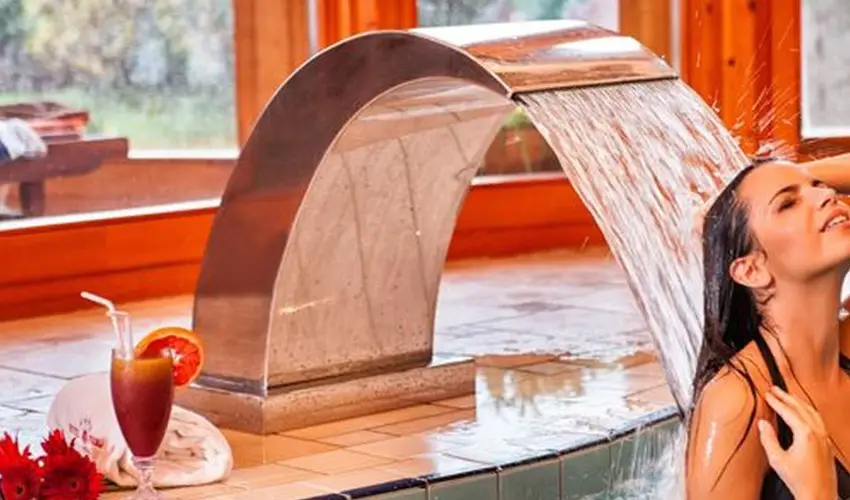 Hotel Piroska B�k, B�kf�rd� - M�rcius 15. 