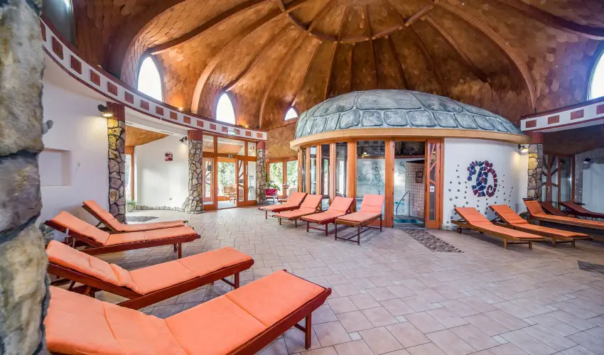 Hotel Piroska B�k, B�kf�rd� - M�rcius 15. 