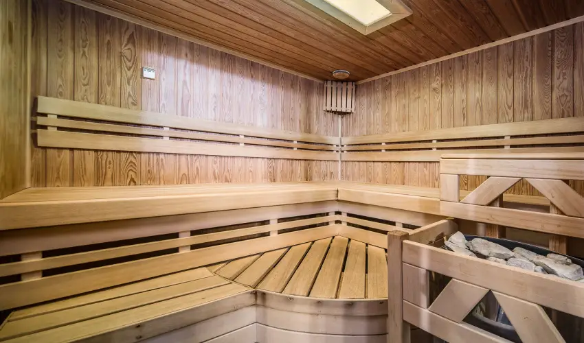 Hotel Piroska B�k, B�kf�rd� - M�rcius 15. 