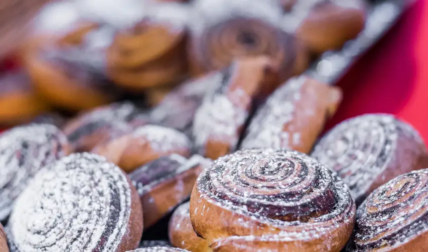 Hotel Piroska B�k, B�kf�rd� - M�rcius 15. 