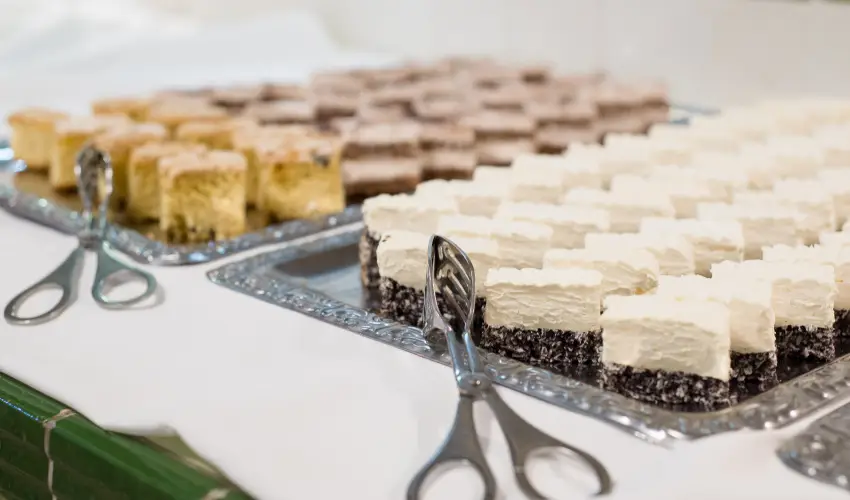 Hotel Piroska B�k, B�kf�rd� - M�rcius 15. 