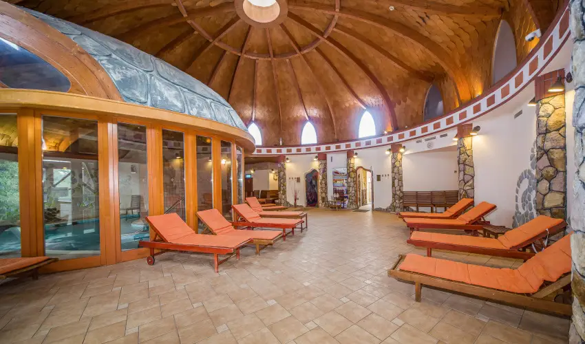 Hotel Piroska B�k, B�kf�rd� - M�rcius 15. 