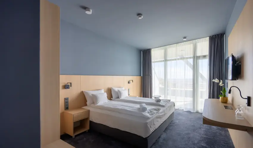 Hotel Princeps S�toralja�jhely - M�rcius 15.