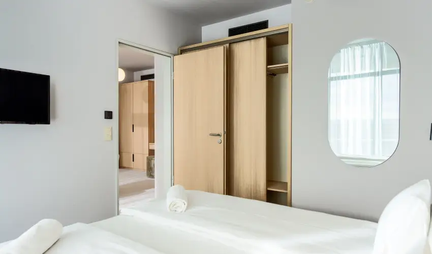 Hotel Princeps S�toralja�jhely - M�rcius 15.