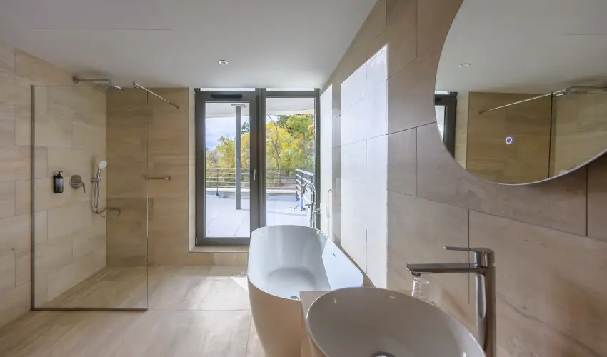 Hotel Princeps S�toralja�jhely - M�rcius 15.