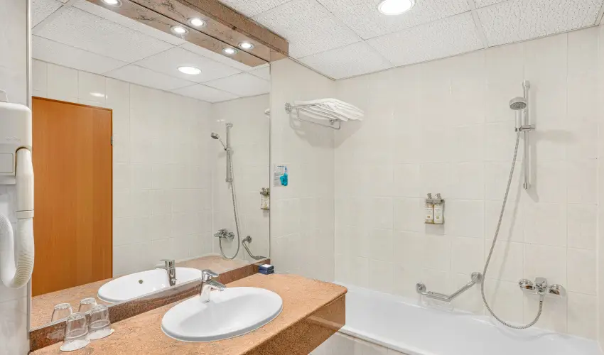 Danubius Hotel R�ba Gy�r - M�rcius 15. 