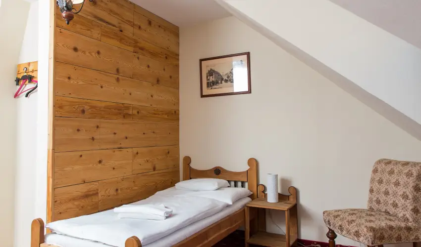 R�v�sz Hotel, �tterem & Rosa Spa Gy�r - M�rcius 15. 