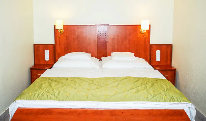 Silver Hotel Hajd�szoboszl� - M�rcius 15.  (min. 2 �j)
