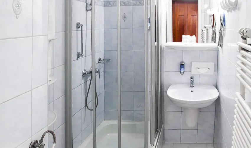 Silver Hotel Hajd�szoboszl� - M�rcius 15.  (min. 2 �j)