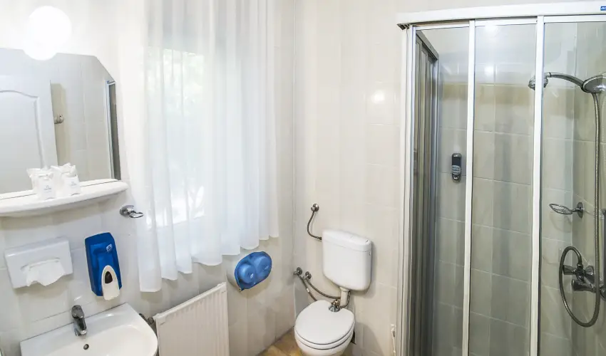 Silver Hotel Hajd�szoboszl� - M�rcius 15.  (min. 2 �j)
