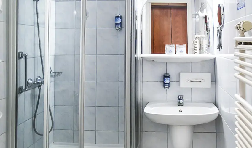 Silver Hotel Hajd�szoboszl� - M�rcius 15.  (min. 2 �j)