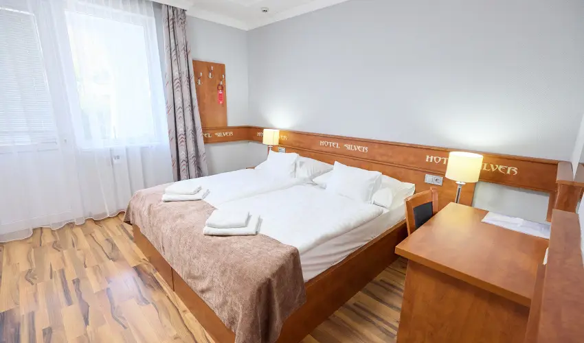 Silver Hotel Hajd�szoboszl� - M�rcius 15.  (min. 2 �j)