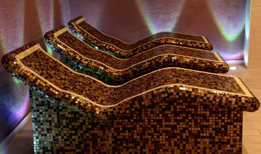 Hotel St�ci� Wellness & Konferencia Vecs�s - M�rcius 15. 