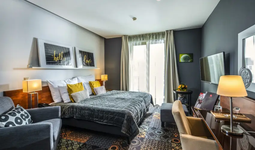 Hotel St�ci� Wellness & Konferencia Vecs�s - M�rcius 15. 