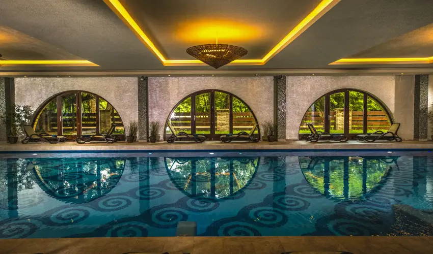 Hotel St�ci� Wellness & Konferencia Vecs�s - M�rcius 15. 