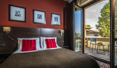 Hotel St�ci� Wellness & Konferencia Vecs�s