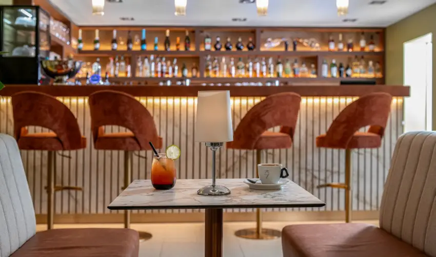 Hotel St�ci� Wellness & Konferencia Vecs�s - M�rcius 15-i csomag (min.2 �j)