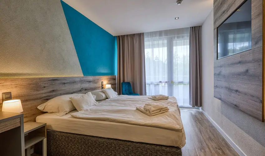 Hotel Szieszta Sopron - M�rcius 15. 