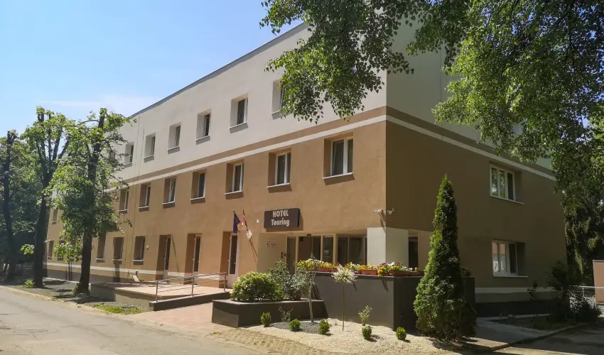 Hotel Touring Nagykanizsa - M�rcius 15. 