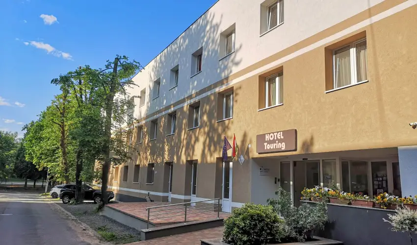 Hotel Touring Nagykanizsa - M�rcius 15. 