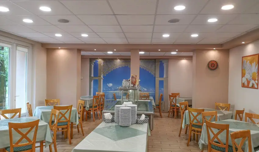 Hotel Touring Nagykanizsa - M�rcius 15. 