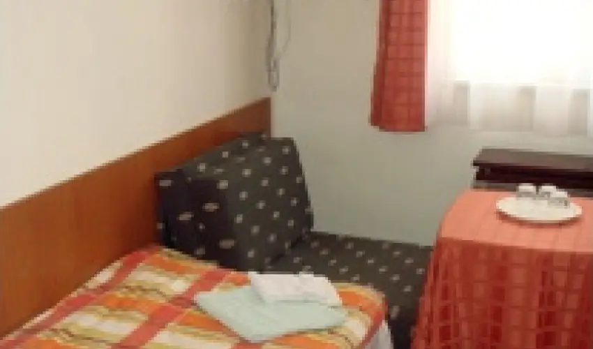 Hotel Touring Nagykanizsa - M�rcius 15. 