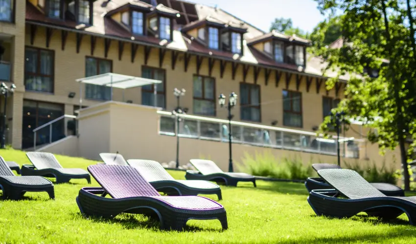 The Hotel Unforgettable - Hotel Tiliana by Homoky Hotels Budapest - M�rcius 15. 