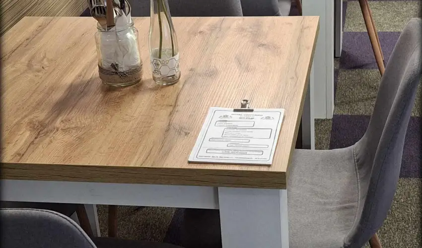 Hotel Unicornis Eger - M�rcius 15.