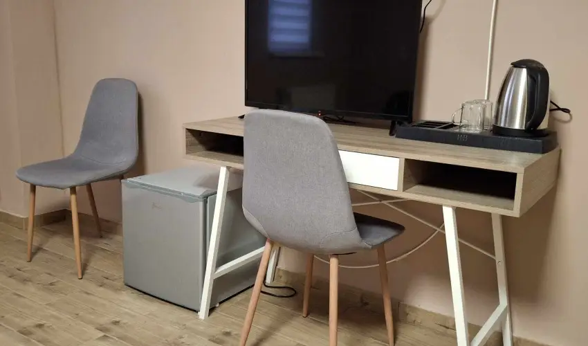 Hotel Unicornis Eger - M�rcius 15.