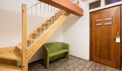 Hotel V�csecity Hern�dv�cse